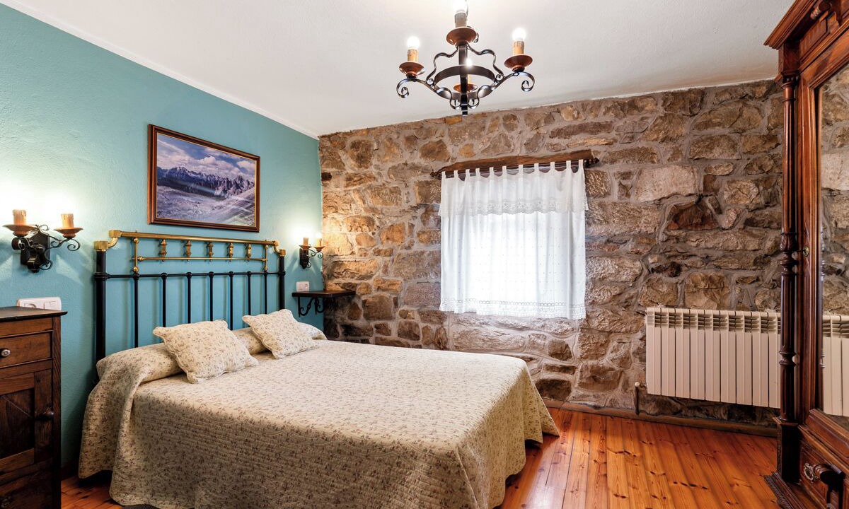 Photo of Bedroom in Caunedo