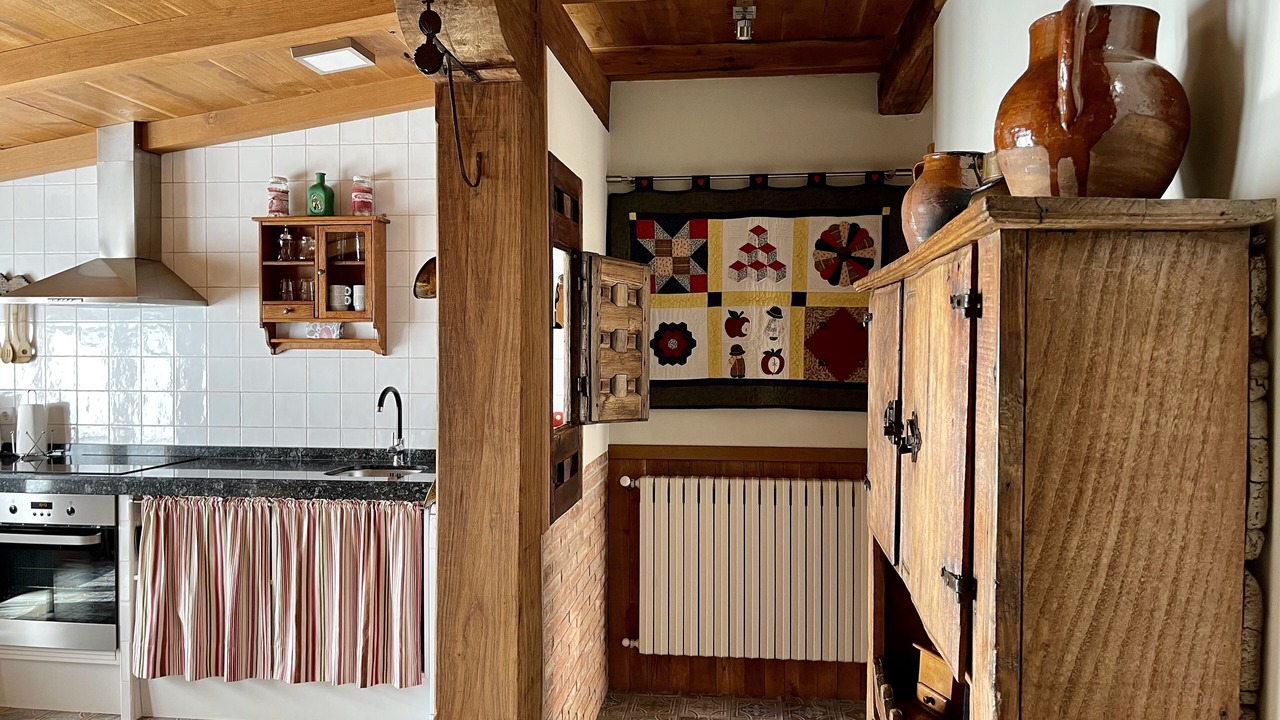 Photo of Kitchen in Montenegro de Cameros