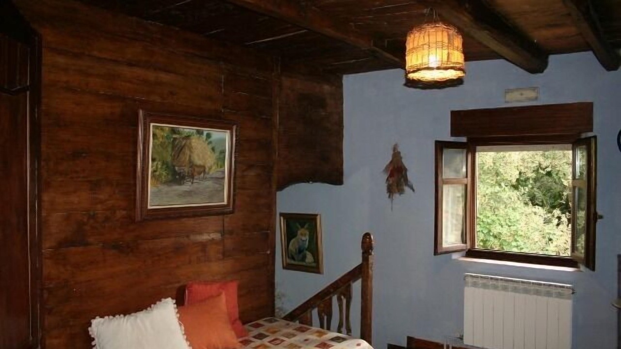 Photo of Bedroom in Villaluenga de la Vega