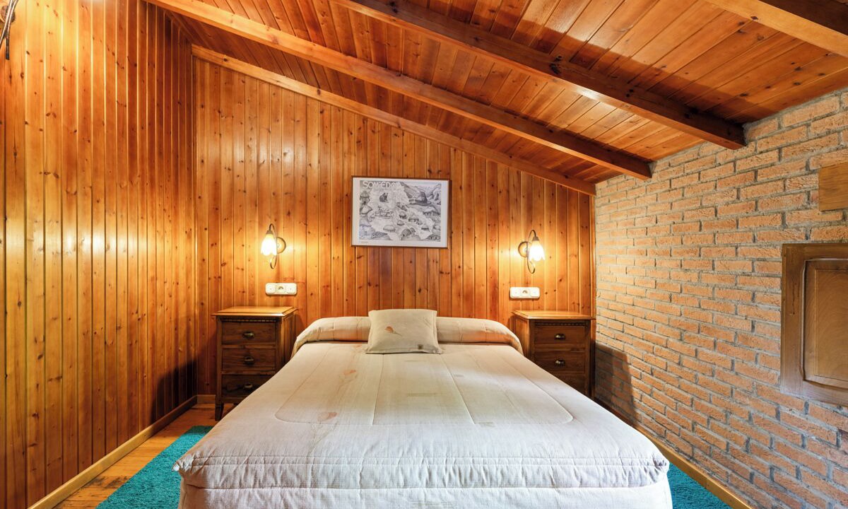 Photo of Bedroom in Caunedo