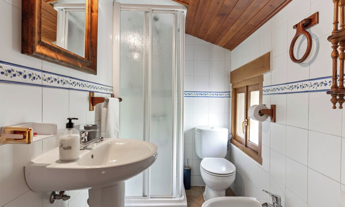 Photo of Bathroom in Caunedo