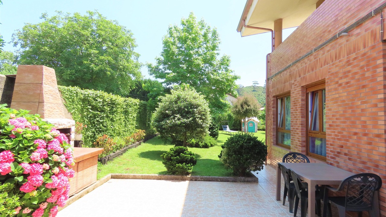 Photo of Outdoor in Orena