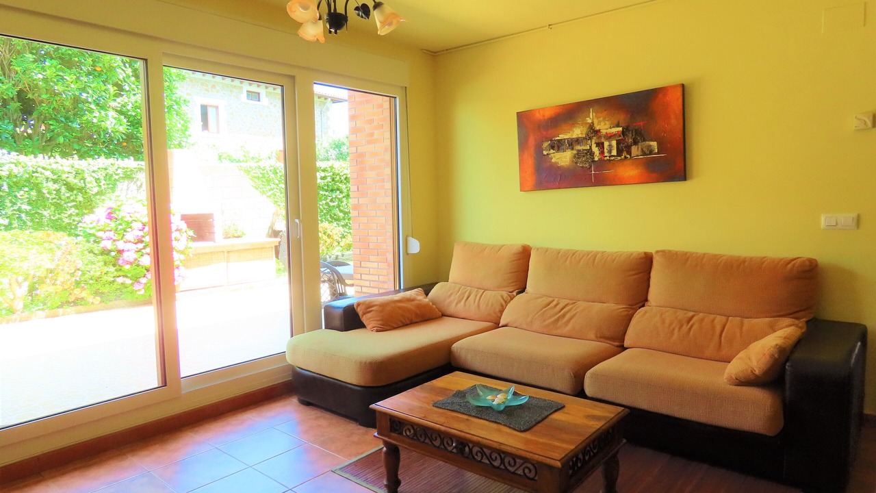 Photo of Livingroom in Orena