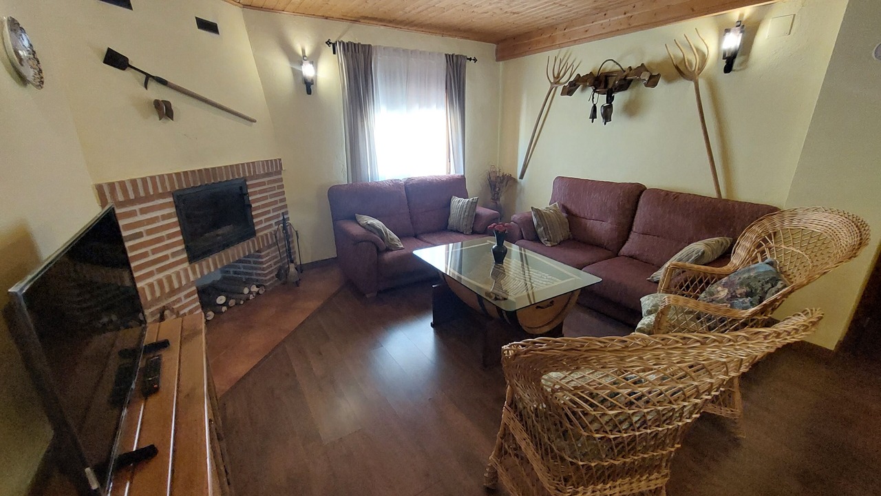 Photo of Livingroom in Cabezuela