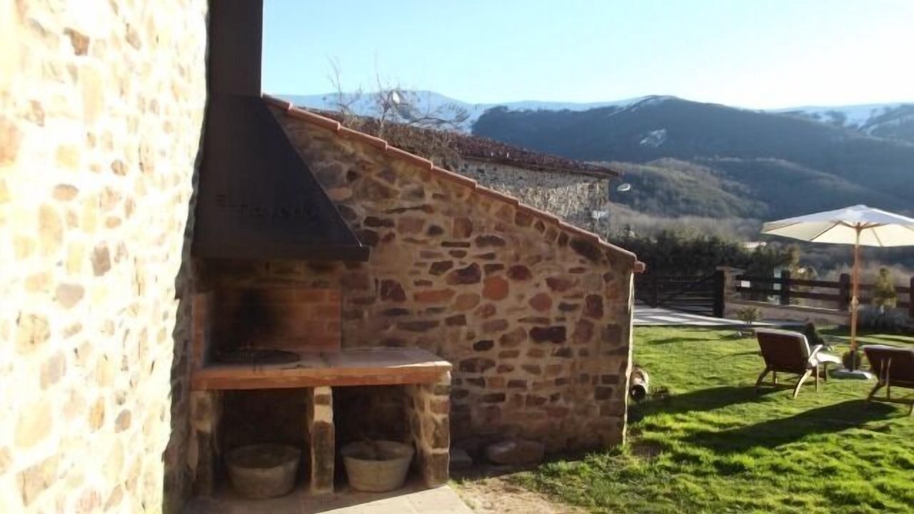 Photo of Patio Balcony in Pineda de la Sierra