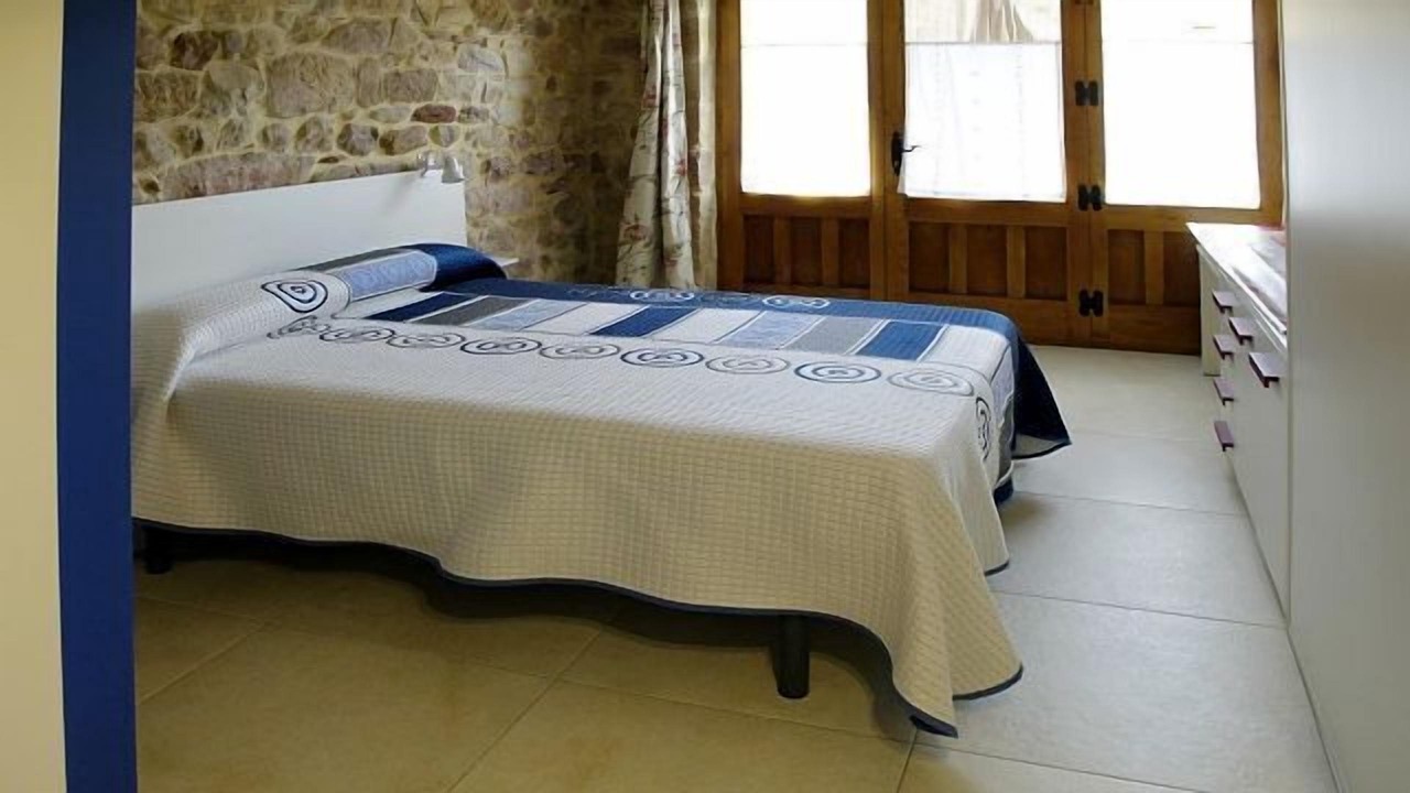 Photo of Bedroom in Viernoles