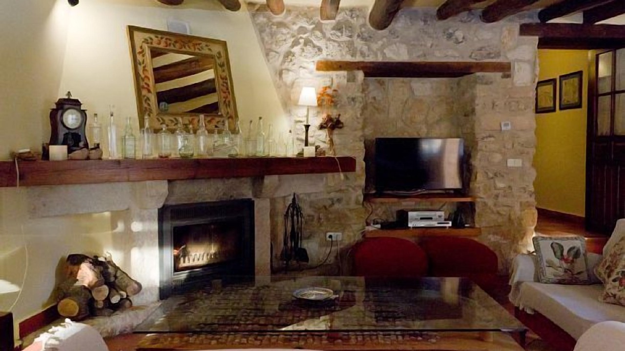 Photo of Livingroom in Bernuy de Porreros