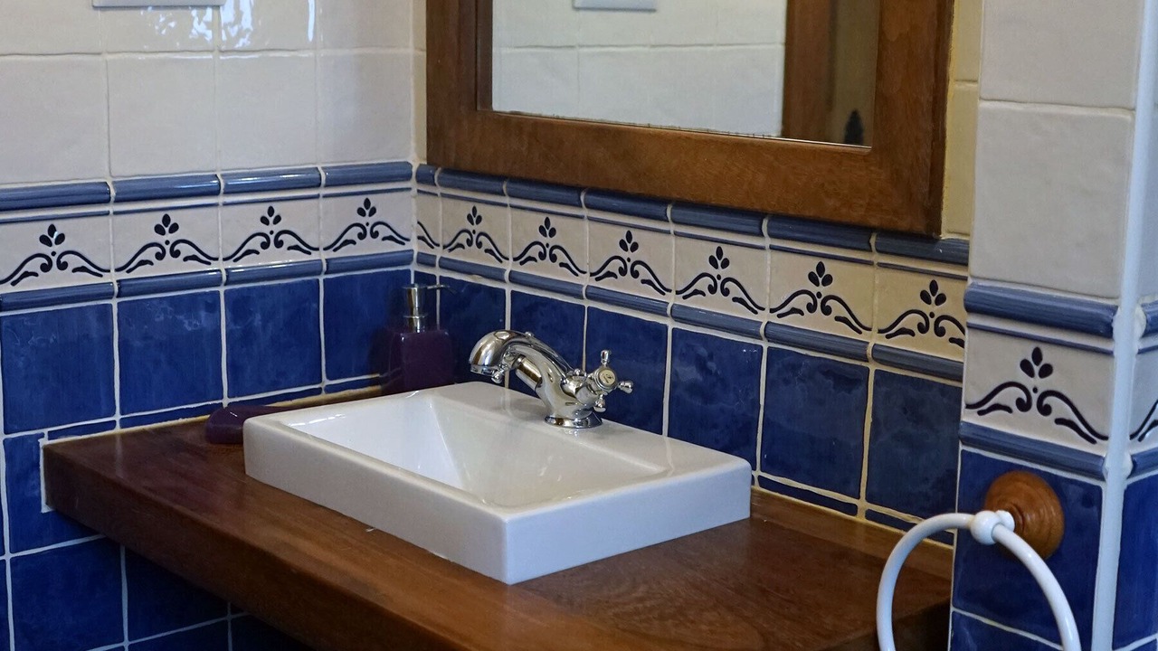 Photo of Bathroom in Cos