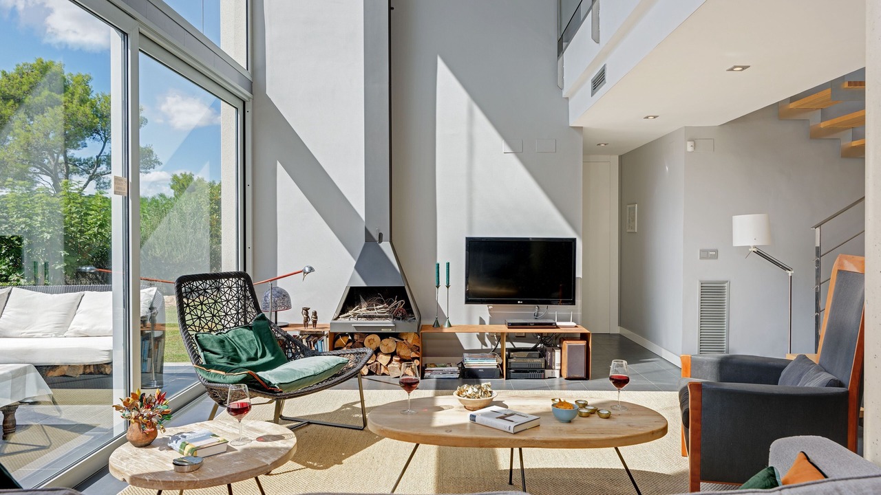 Photo of Livingroom in Tamariu