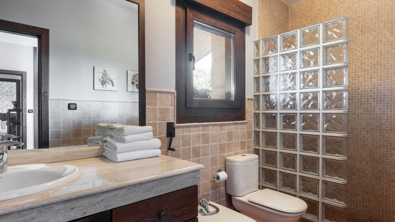 Photo of Bathroom in Ames