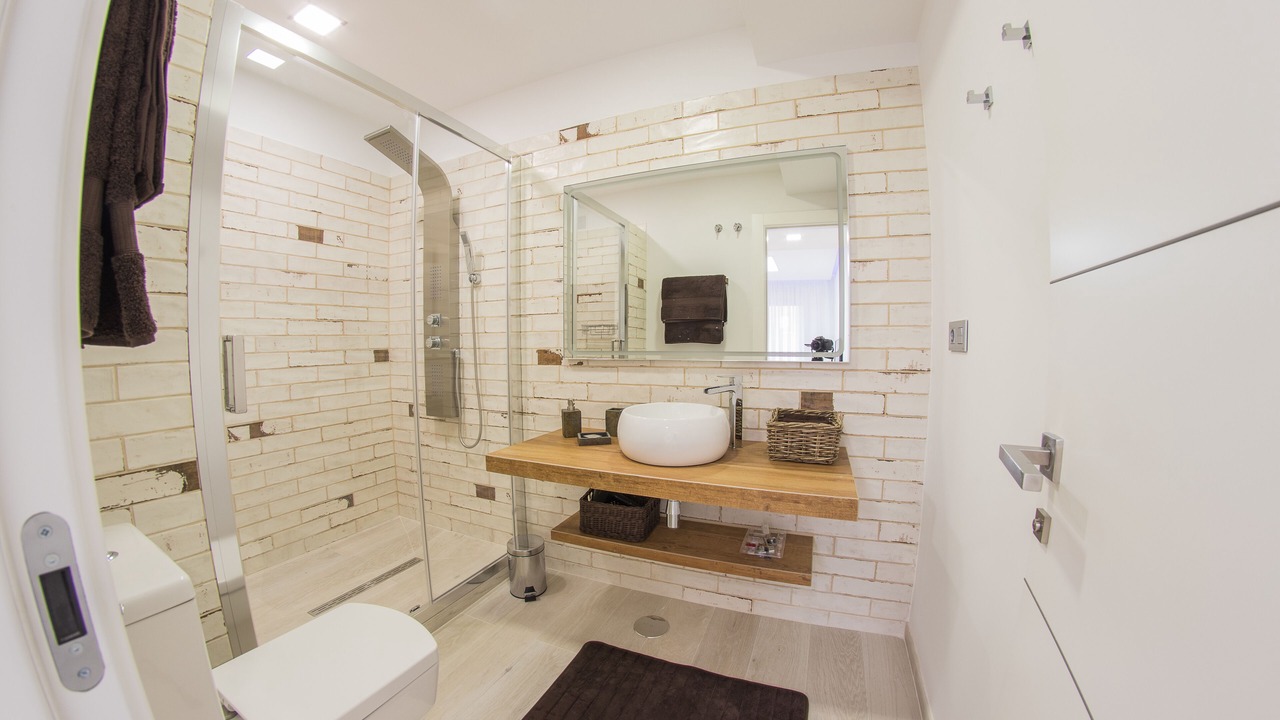 Photo of Bathroom in Torrequebrada