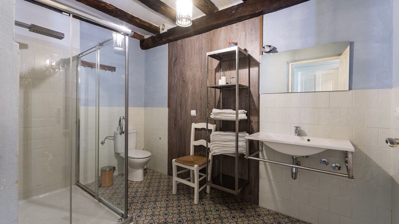 Photo of Bathroom in Abiada