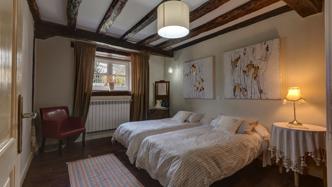 Photo of Bedroom in Abiada