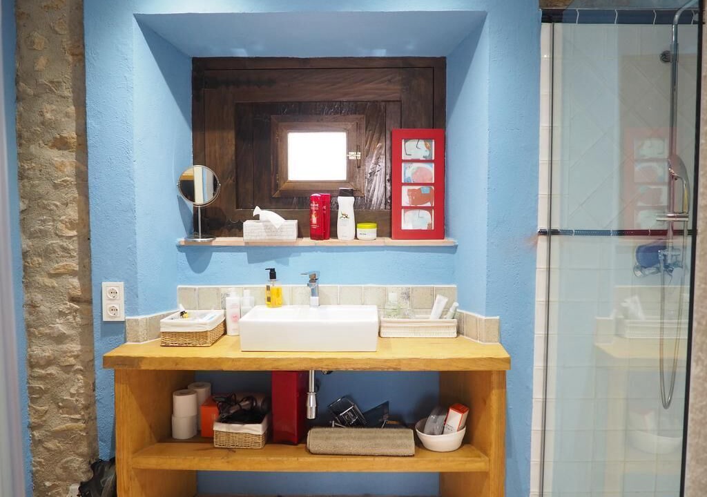 Photo of Bathroom in Vulpellac