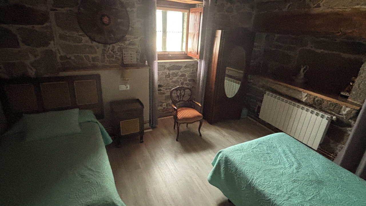 Photo of Bedroom in Penarrubia