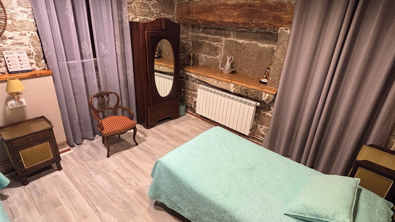 Photo of Bedroom in Penarrubia
