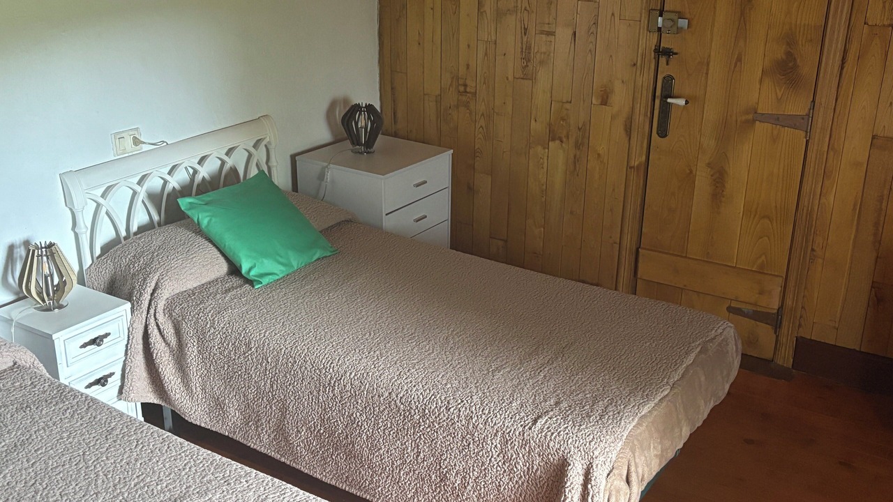 Photo of Bedroom in Penarrubia