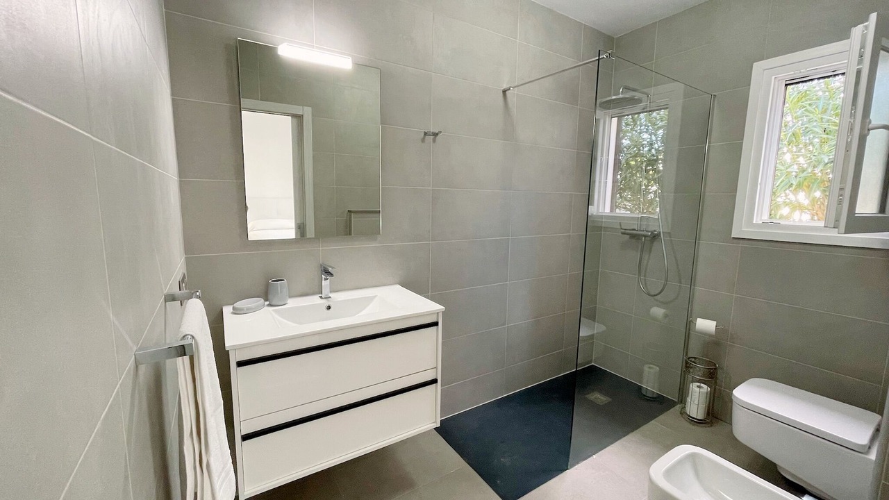 Photo of Bathroom in Cala en Porter
