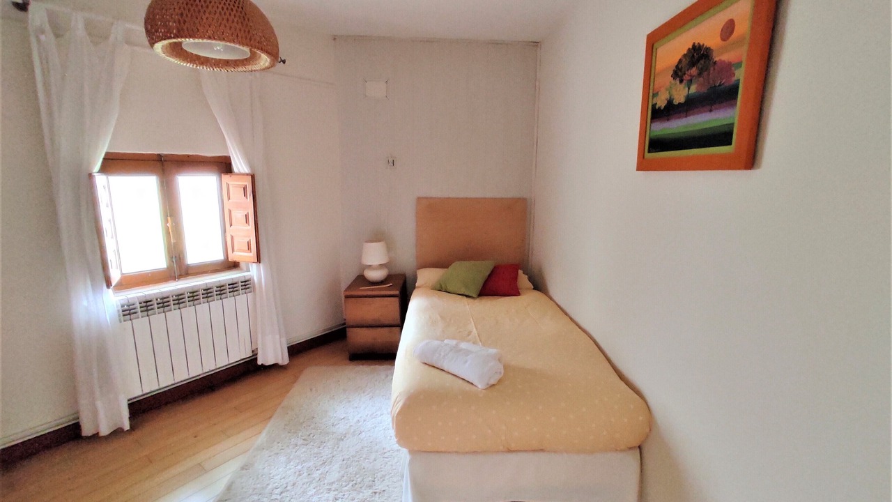 Photo of Bedroom in Valberzoso