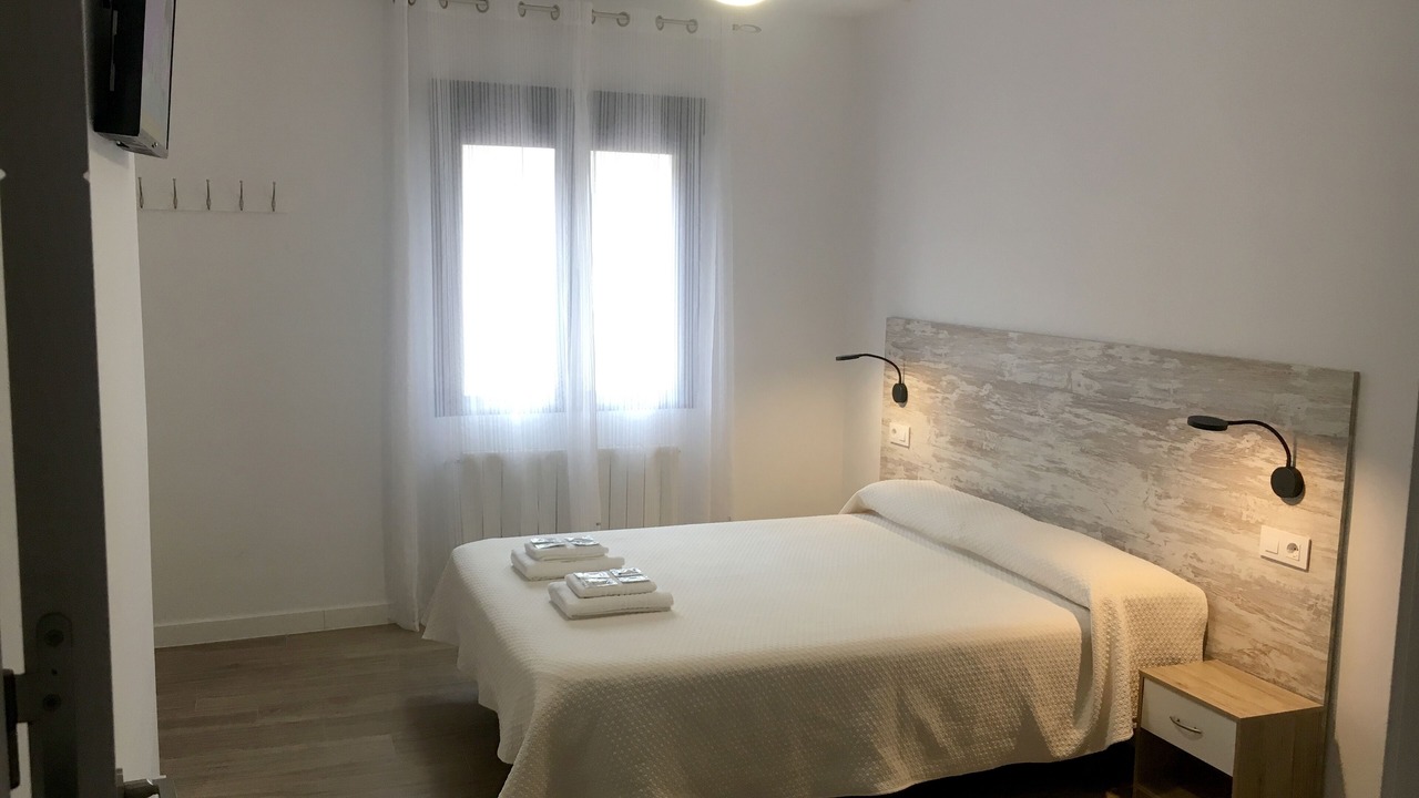 Photo of Bedroom in Siles