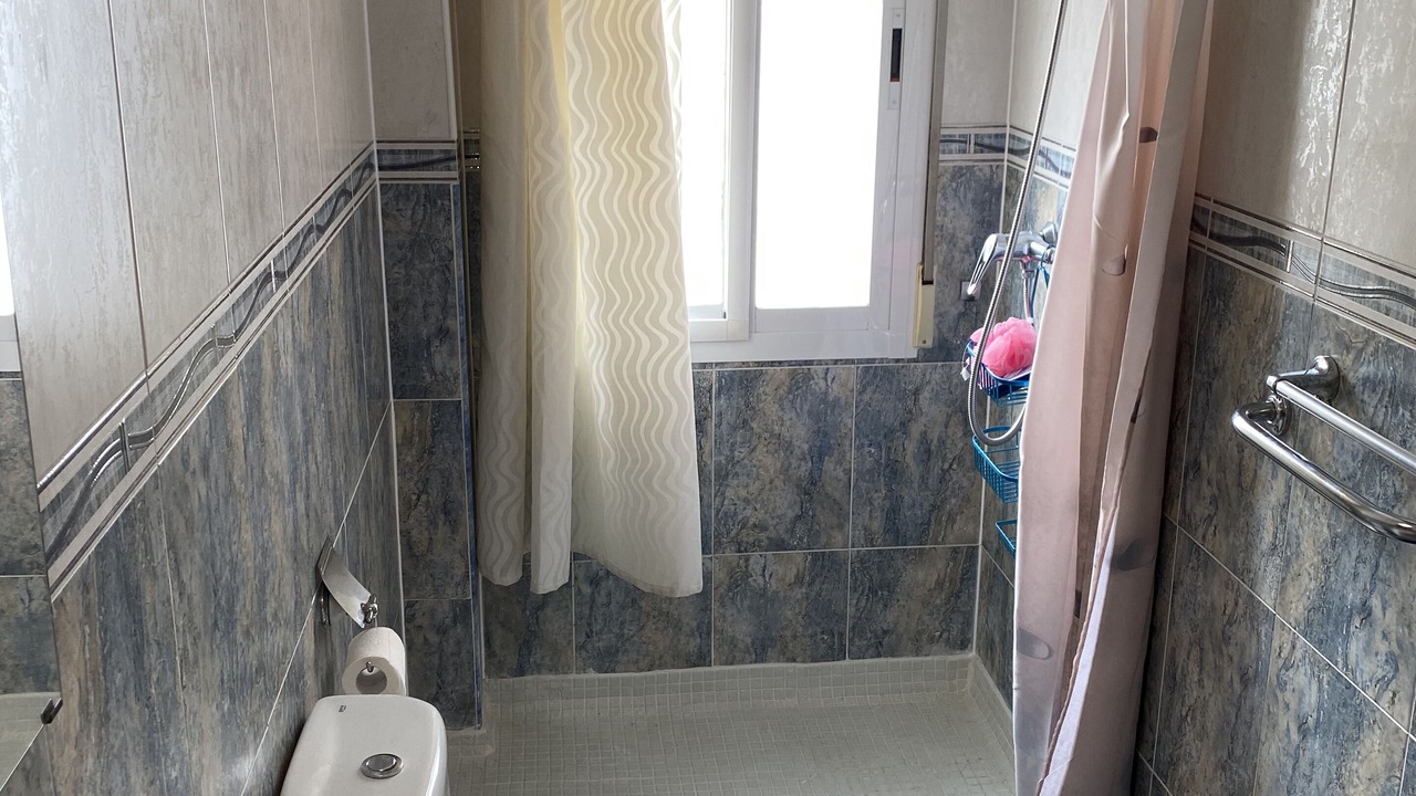 Photo of Bathroom in Urbanizacion Montesol