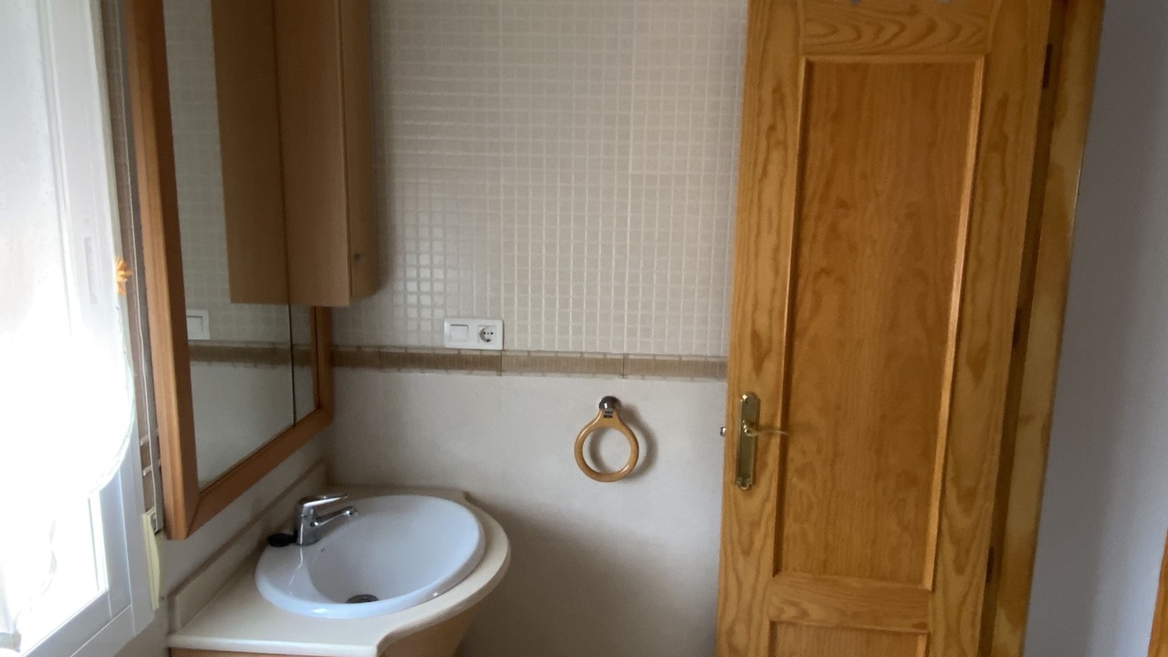Photo of Bathroom in Urbanizacion Montesol