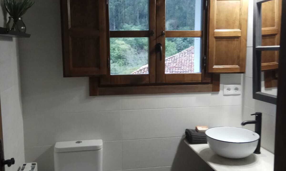 Photo of Bathroom in Pando