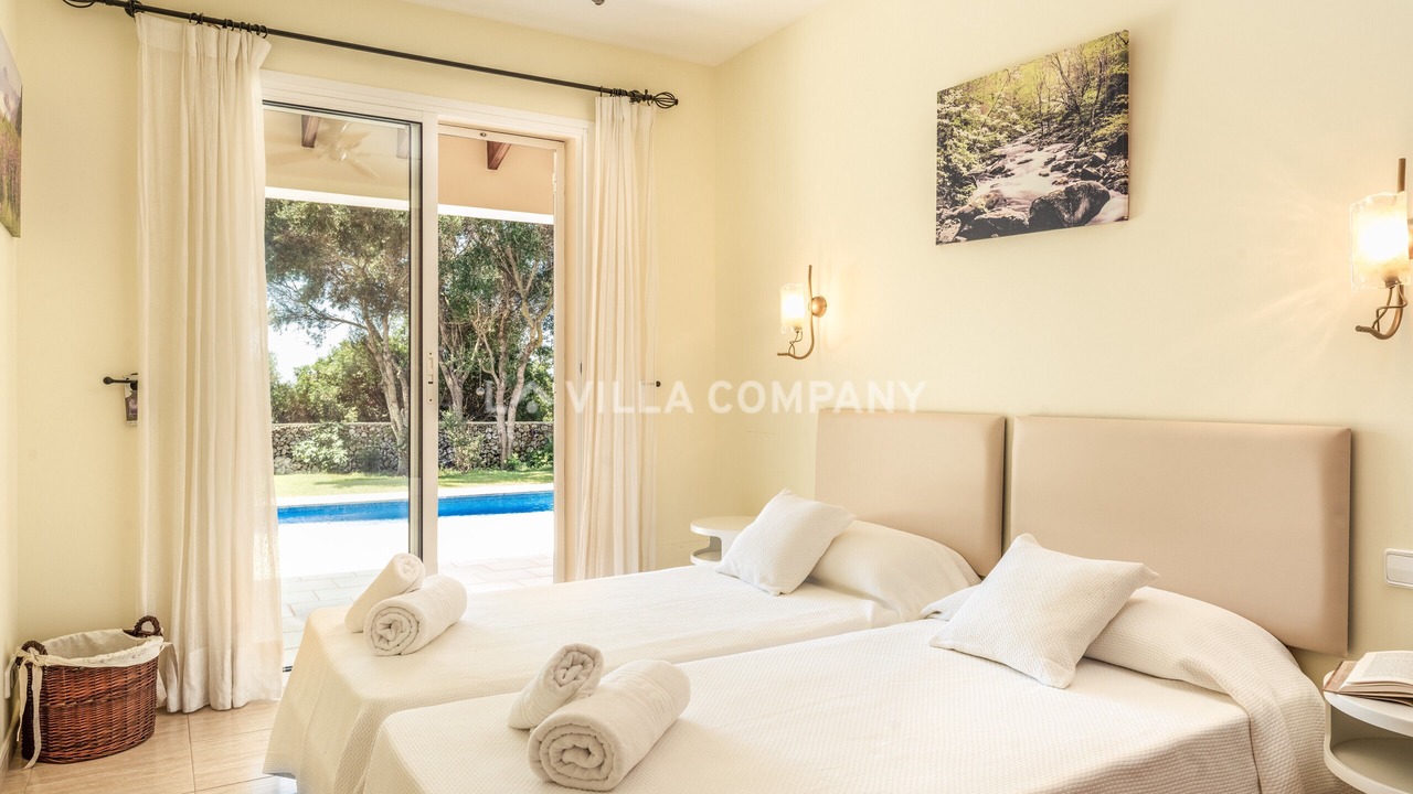 Photo of Bedroom in Mahon