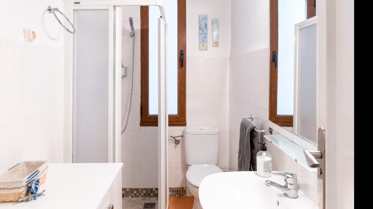 Photo of Bathroom in Leon