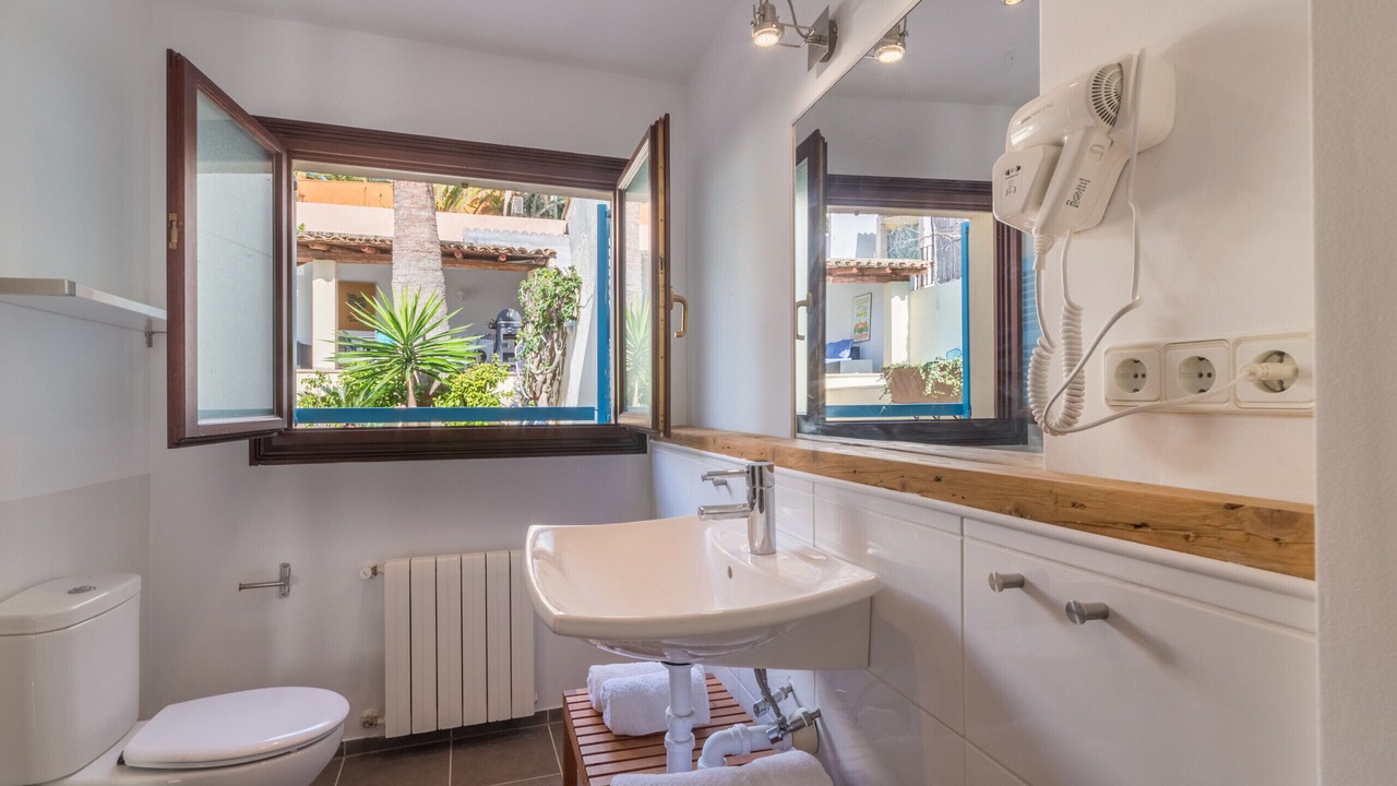 Photo of Bathroom in Capdepera