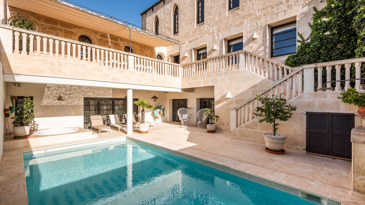 Photo of Outdoor in Mahon
