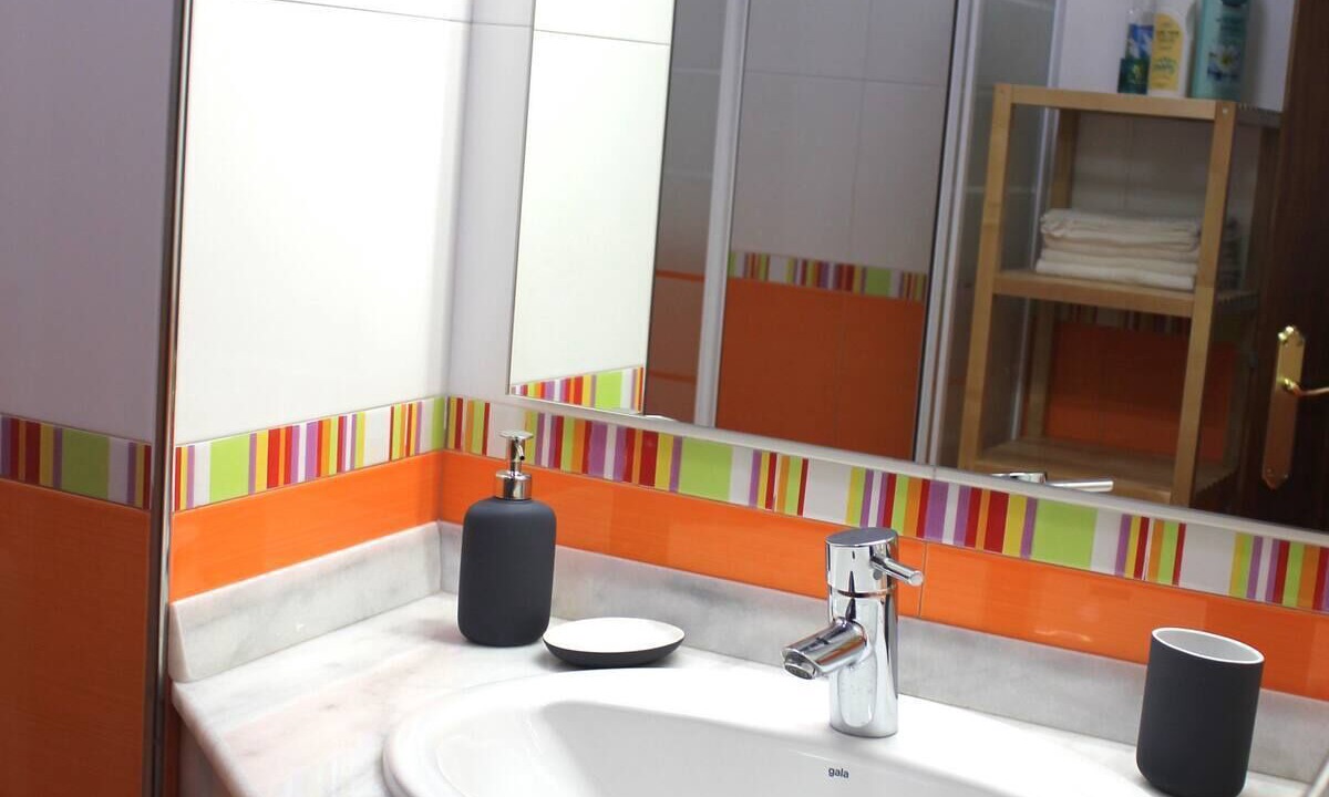 Photo of Bathroom in Loredo