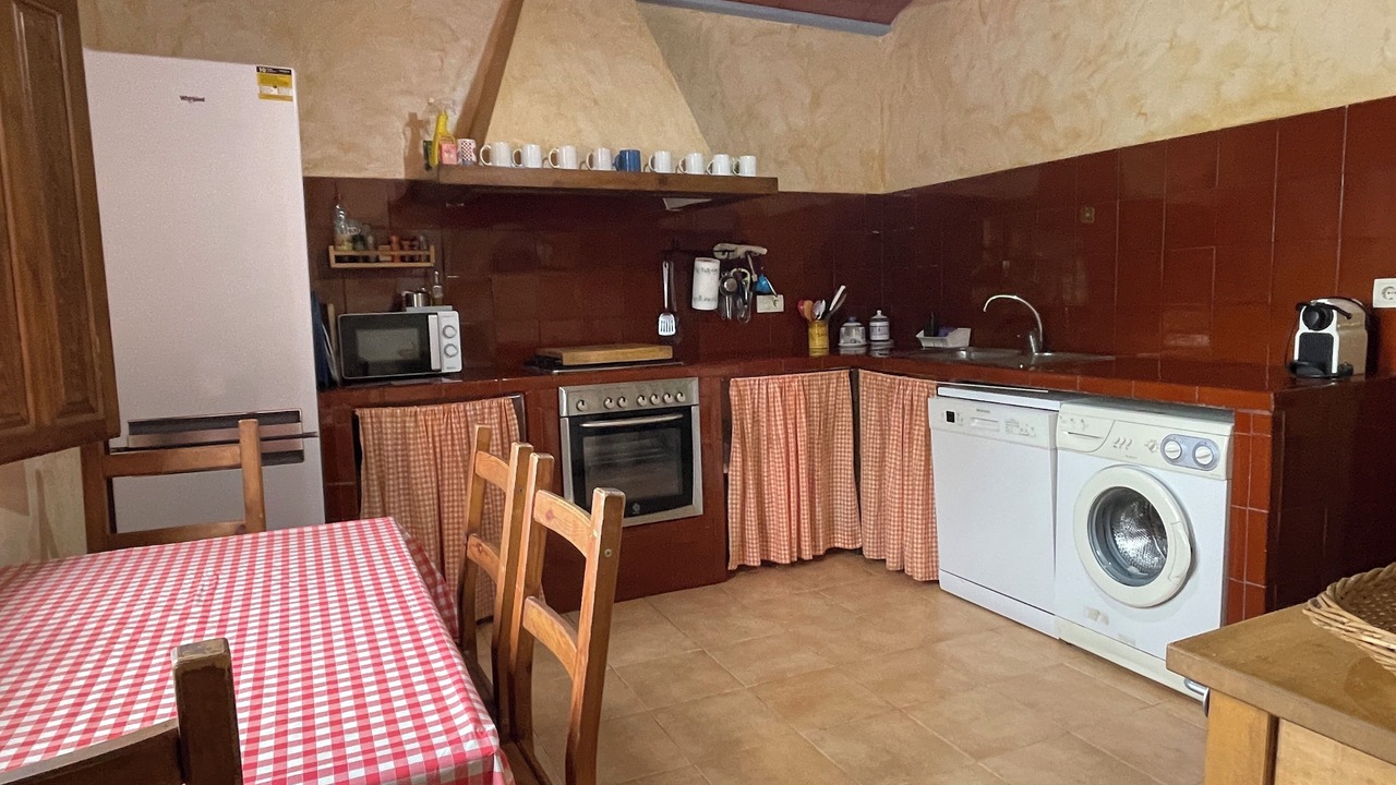 Photo of Kitchen in Huerta de Arriba