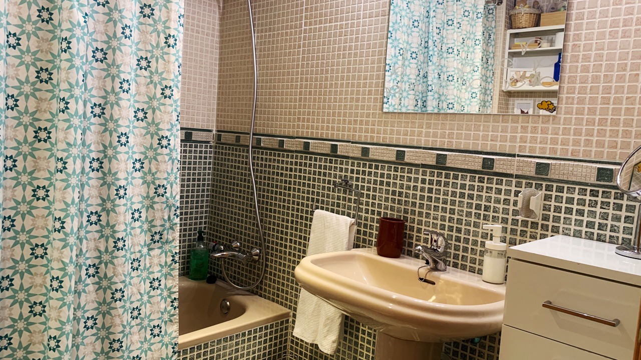 Photo of Bathroom in Alcala de Henares