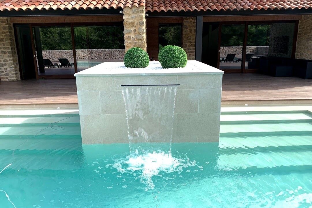 Photo of Outdoor in Noriega