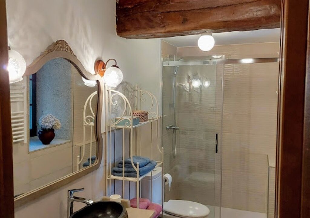 Photo of Bathroom in Oza de los Rios