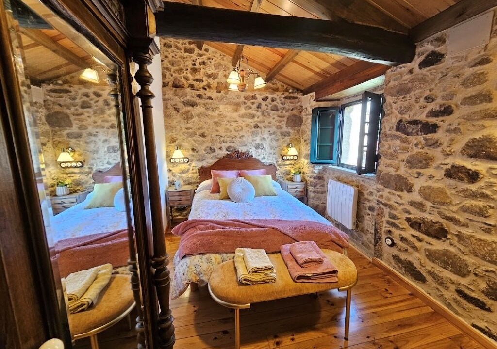 Photo of Bedroom in Oza de los Rios