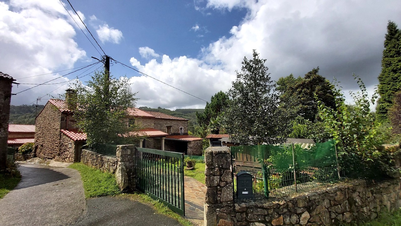Photo of Others in Oza de los Rios