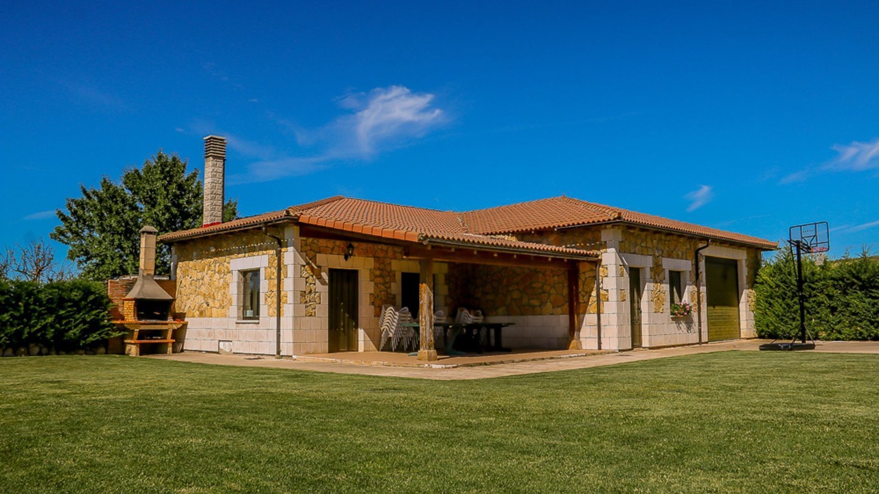 Photo of Outdoor in Sasamon