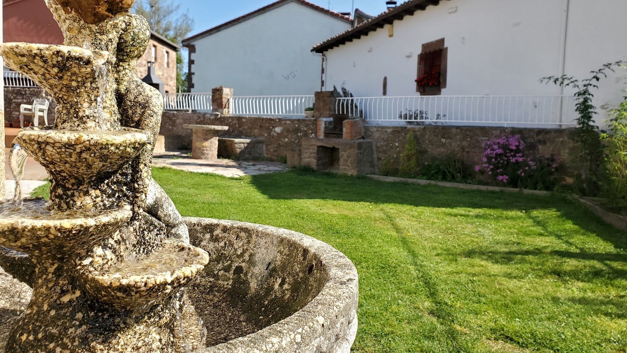 Photo of Outdoor in Suano
