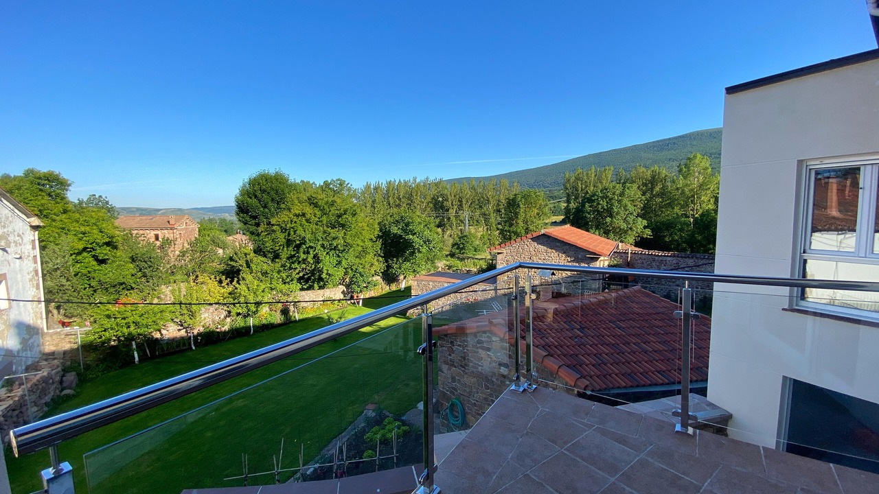 Photo of Outdoor in Suano