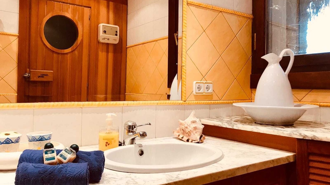 Photo of Bathroom in Gimileo