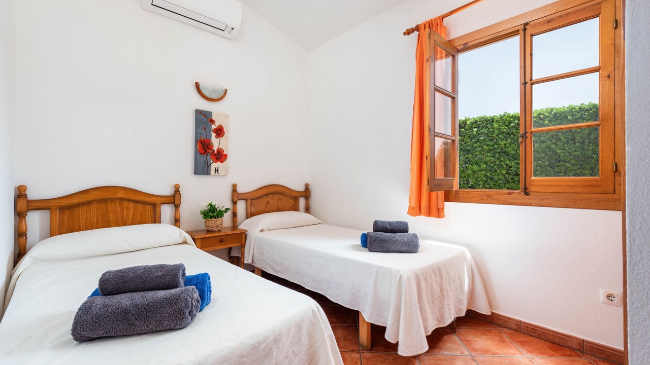 Photo of Bedroom in Cala Blanca