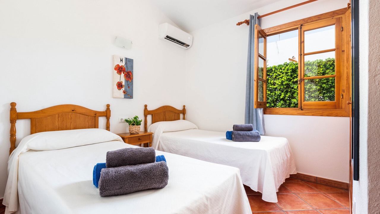 Photo of Bedroom in Cala Blanca
