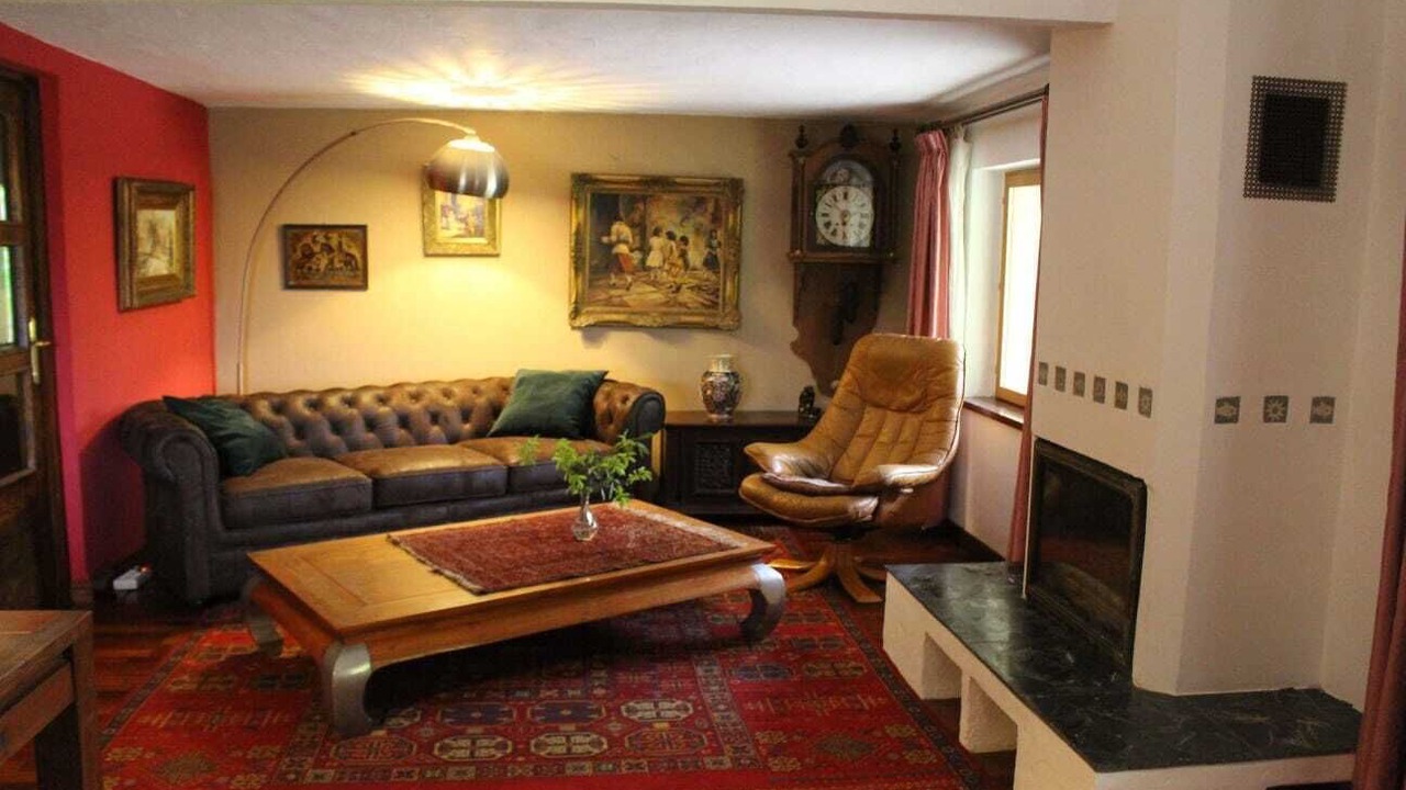 Photo of Livingroom in Cartes