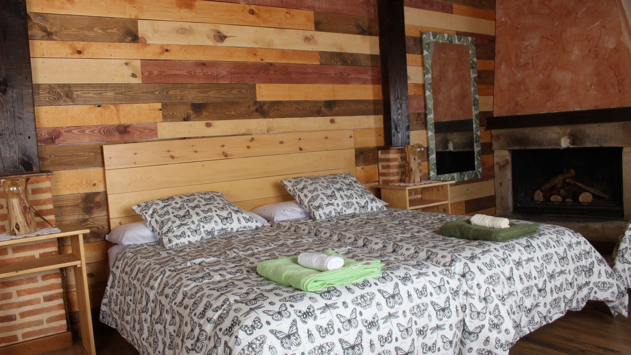Photo of Bedroom in Casarejos