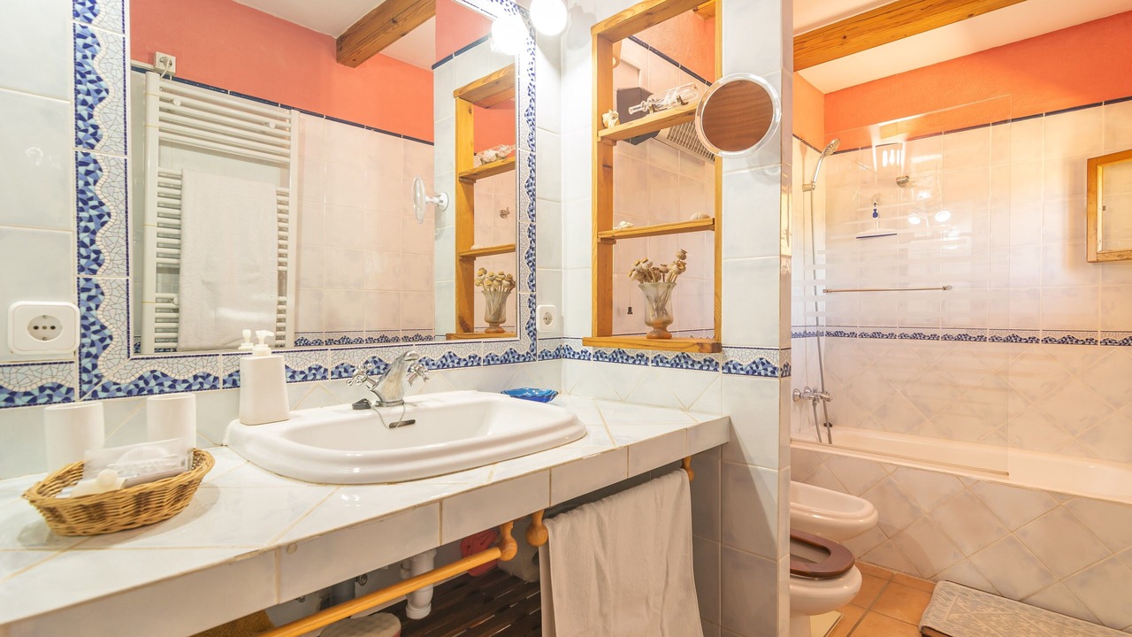 Photo of Bathroom in Algaida