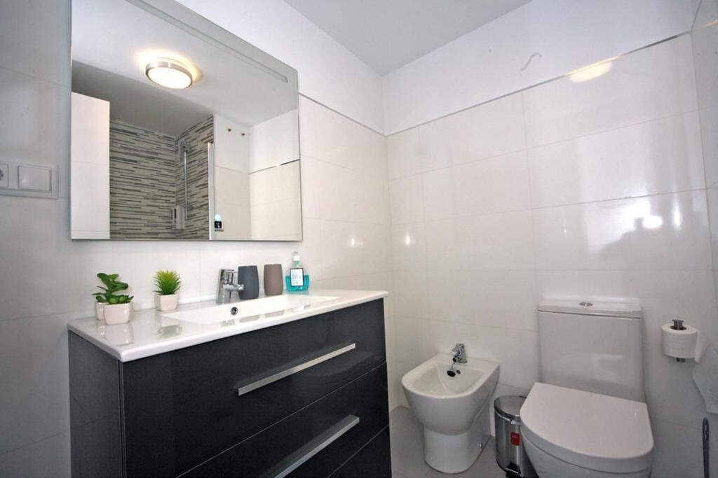 Photo of Bathroom in Haro