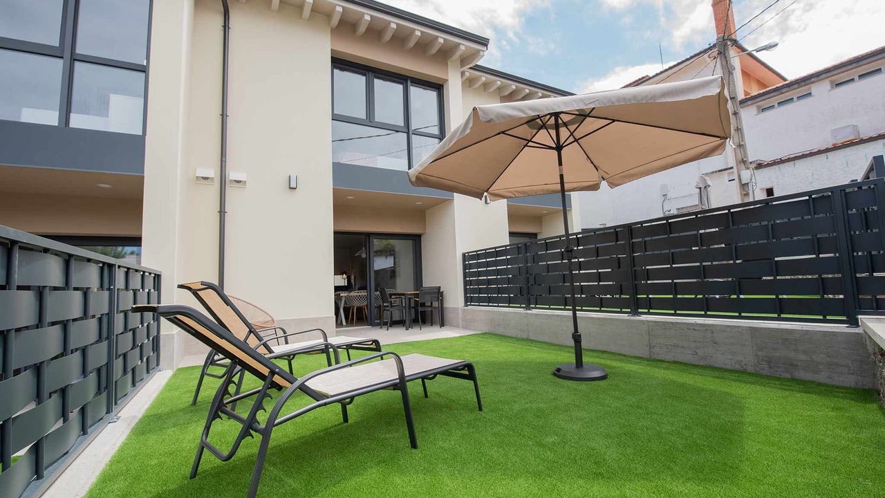 Photo of Patio Balcony in Poo