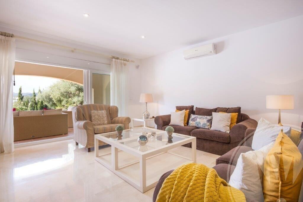 Photo of Livingroom in Diputacion de Rincon de San Gines